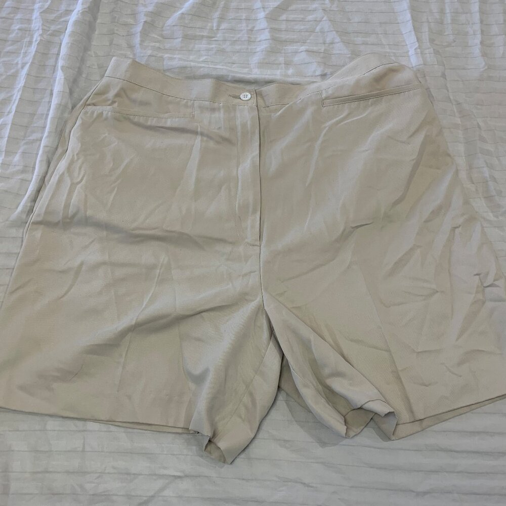 🦜 PING WOMENS SHORTS SIZE 12 🦜